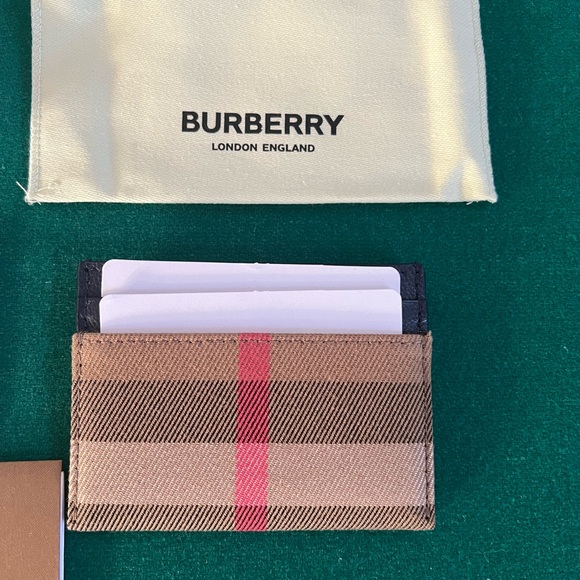 Burberry London England Blue Card Holder - Picture 3 of 4